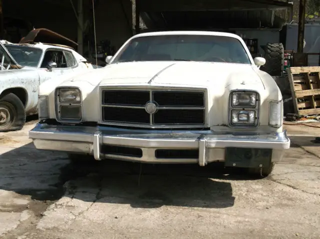 1979 chrysler cordoba 300 hardtop 2-door 360