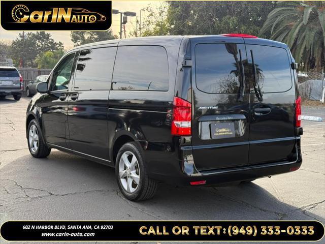 2017 mercedes-benz metris base