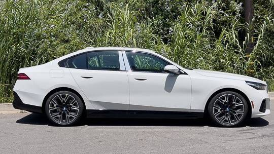 2024 BMW i5
