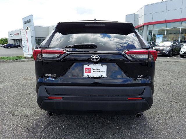 2019 toyota rav4 le