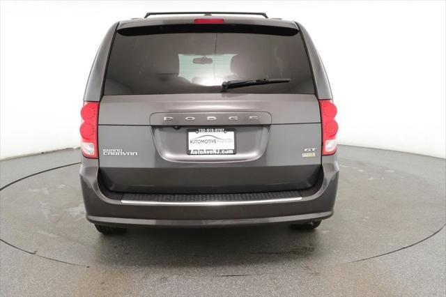 2018 dodge grand caravan gt