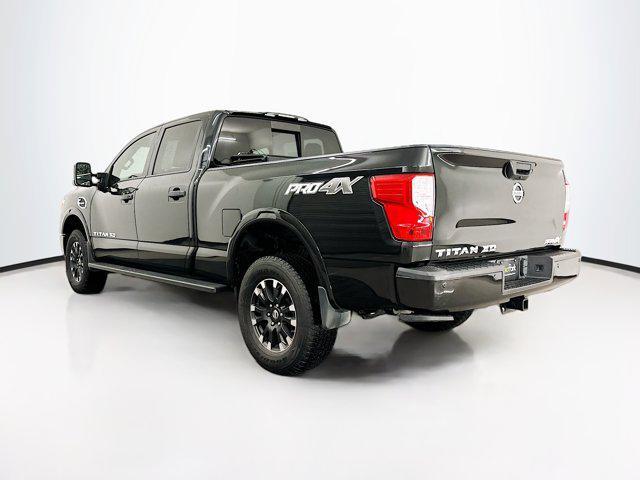 2019 nissan titan xd pro-4x