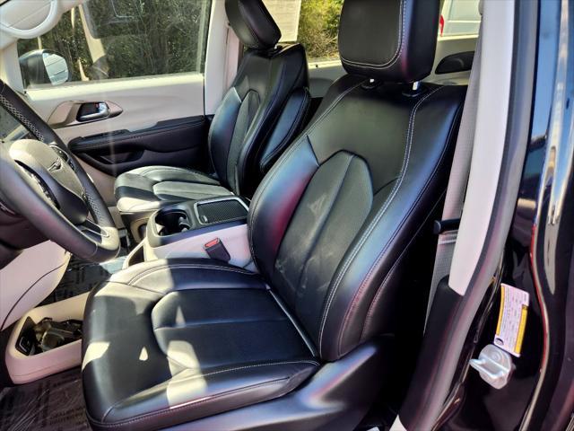 2023 chrysler pacifica touring l