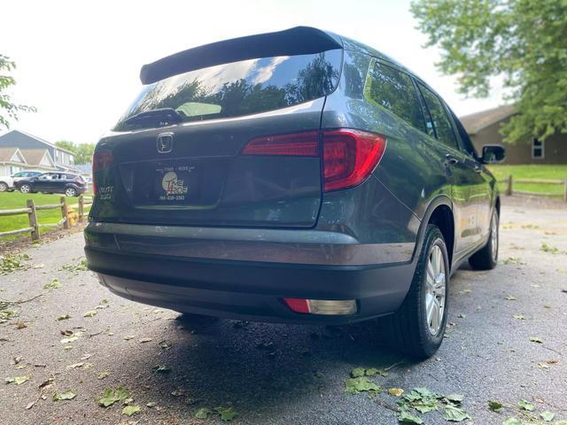 2017 honda pilot lx