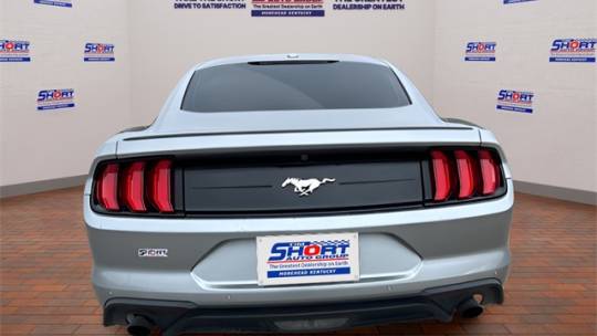 2020 Ford Mustang