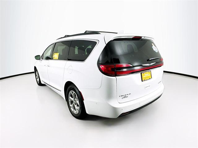 2022 chrysler pacifica limited