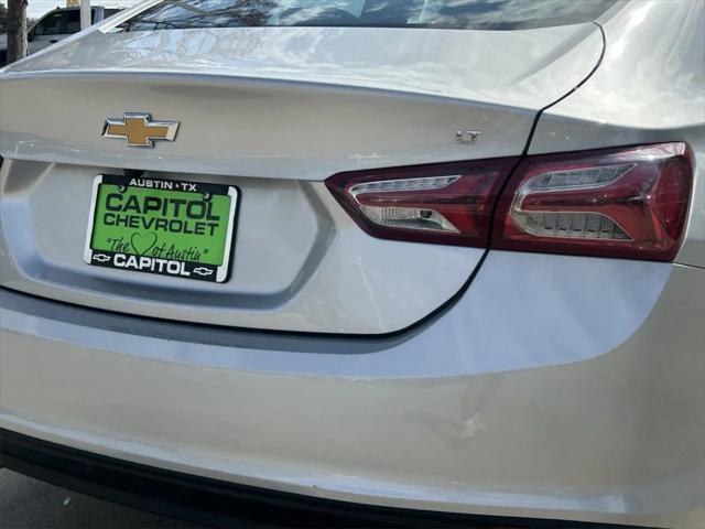 2022 chevrolet malibu fwd lt