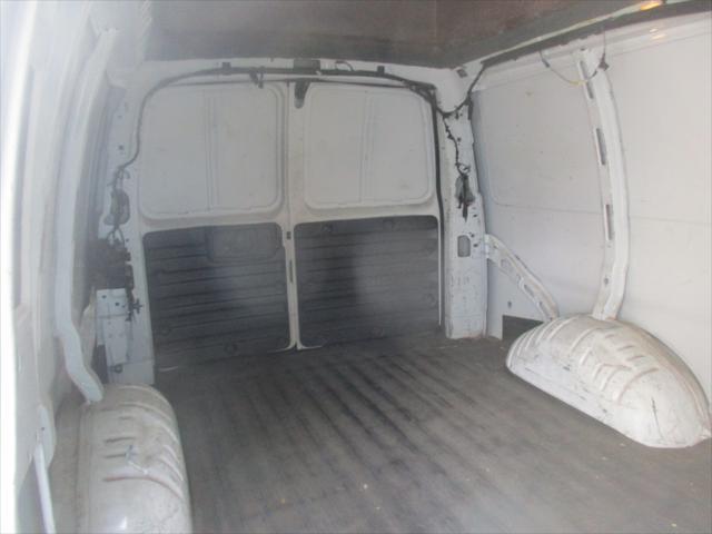 2013 chevrolet express 2500 work van