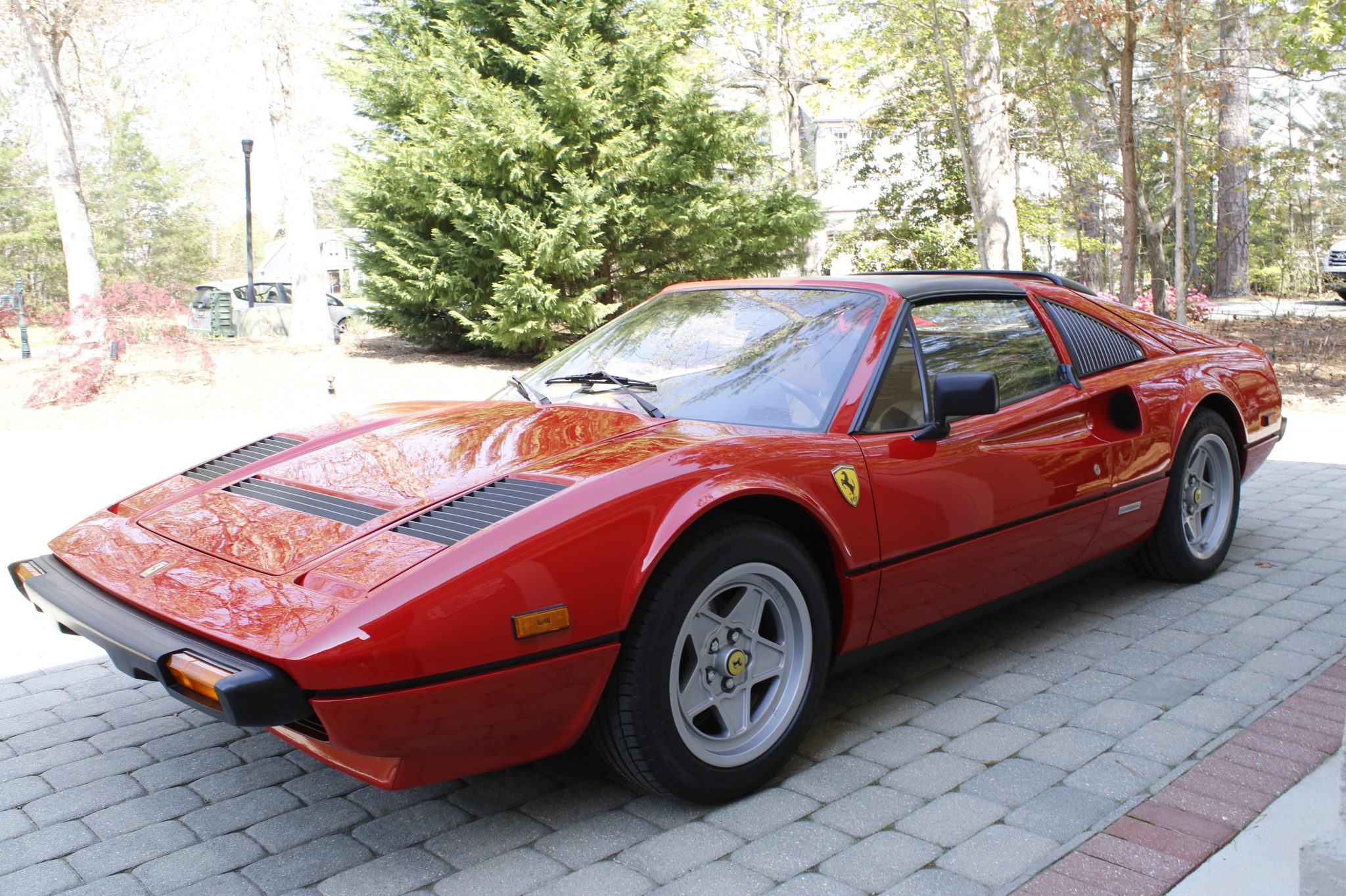 1985 ferrari 308 gtsi quattrovalvole