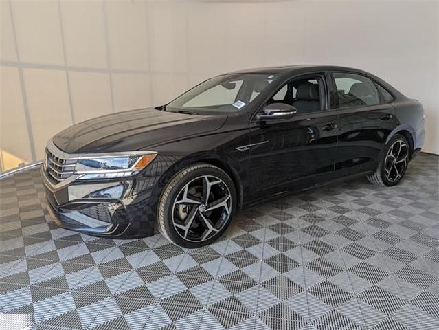 2022 volkswagen passat 2.0t r-line