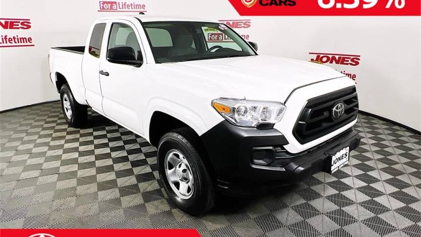 2022 toyota tacoma sr