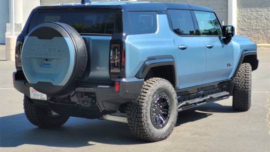 2024 GMC Hummer EV
