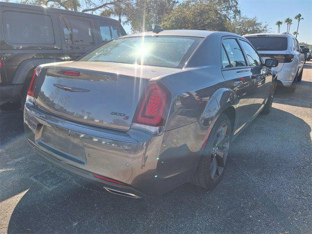 2023 chrysler 300 s
