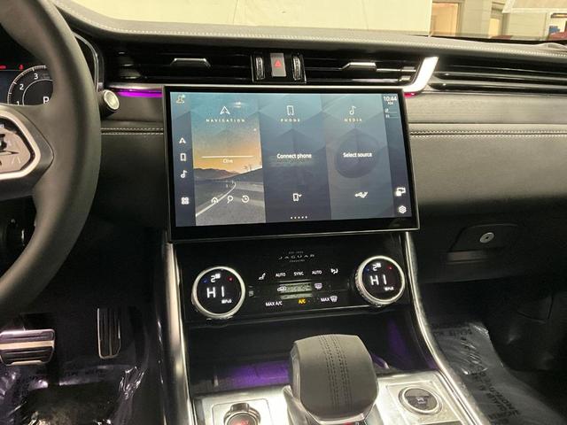 2024 jaguar xf r-dynamic se