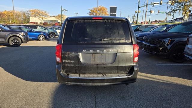 2016 dodge grand caravan avp/se