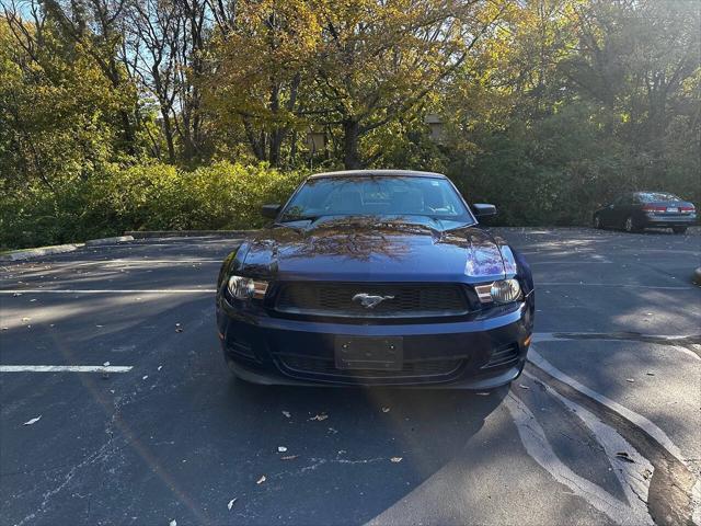 2011 ford mustang v6