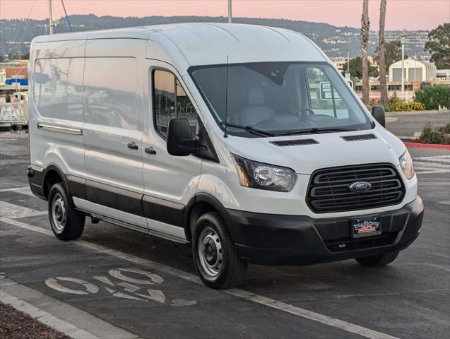 2019 ford transit-250 base