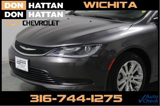 used 2017 chrysler 200 lx wichita, ks 67219 for sale in park city, kansas