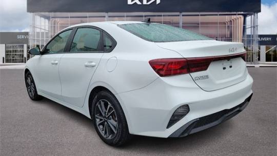 2022 kia forte lxs