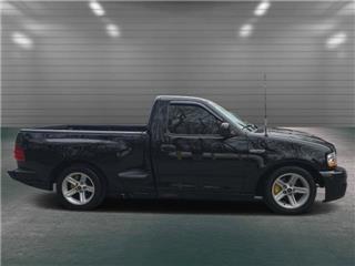 2004 Ford F-150 base