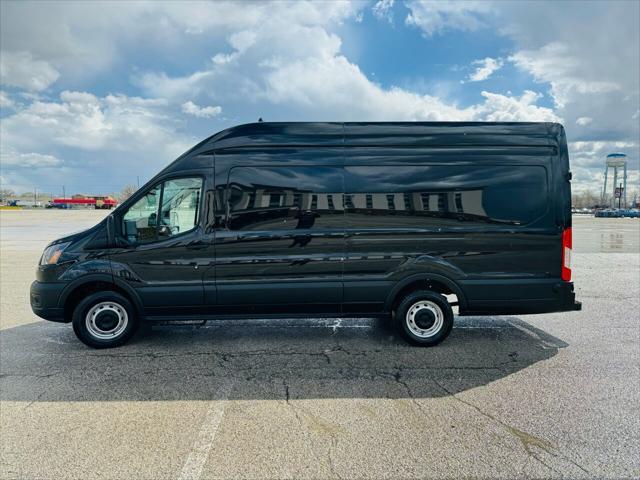 2020 ford transit-250 base