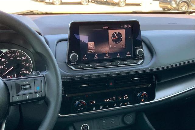 2022 nissan rogue sv