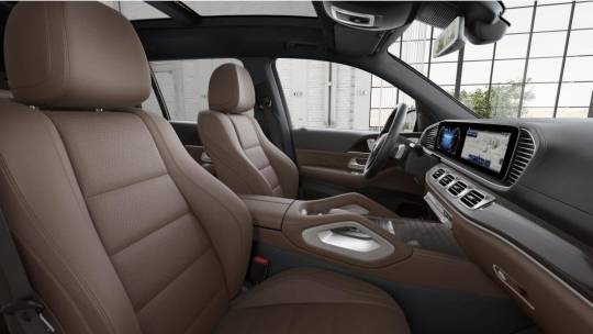2025 Mercedes-Benz GLS