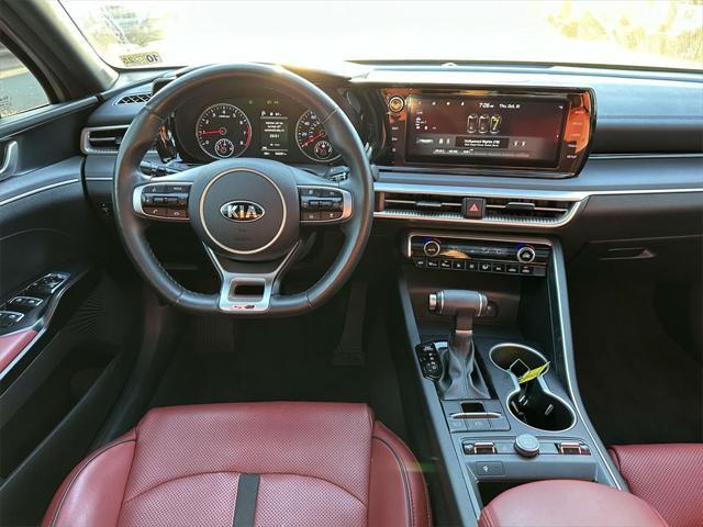 2021 kia k5 gt-line