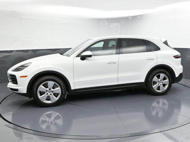 2021 porsche cayenne base