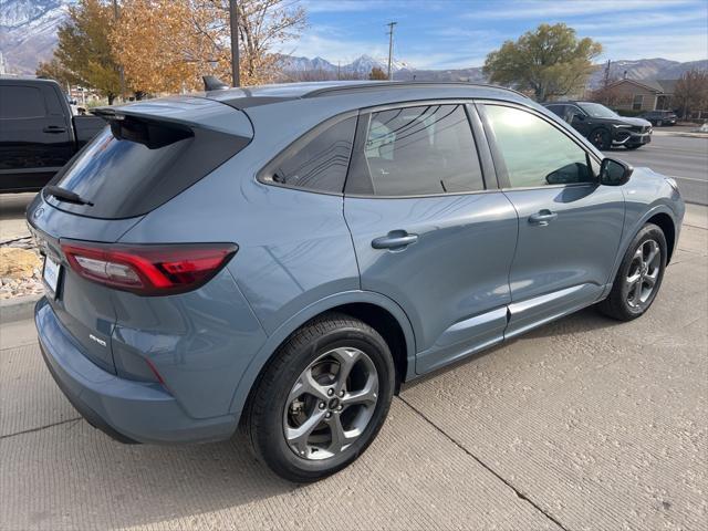 2023 ford escape st-line