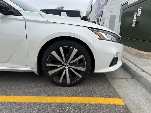 2019 nissan altima 2.5 sr