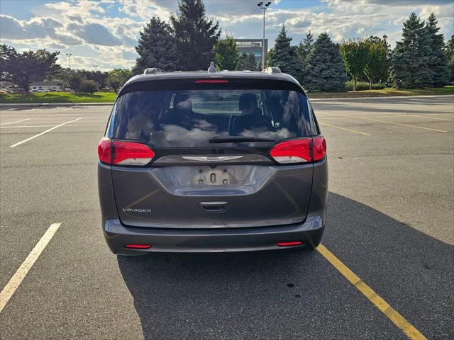 2020 chrysler voyager lxi