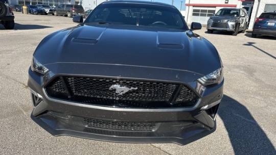 2020 Ford Mustang