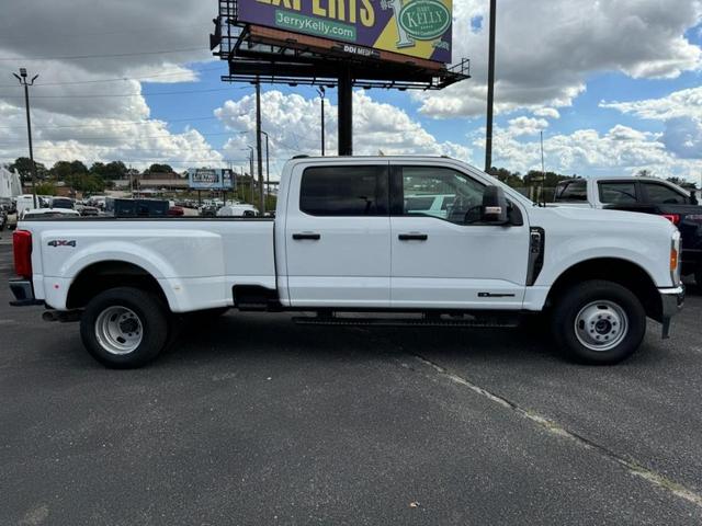 2023 ford f-350 xlt