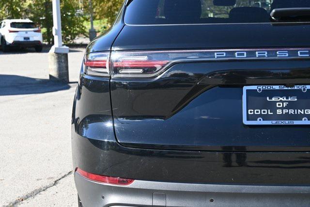 2021 porsche cayenne base