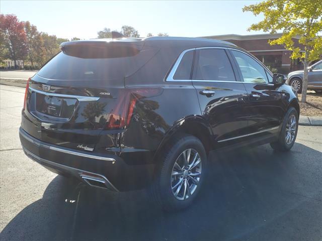 2022 cadillac xt5 premium luxury