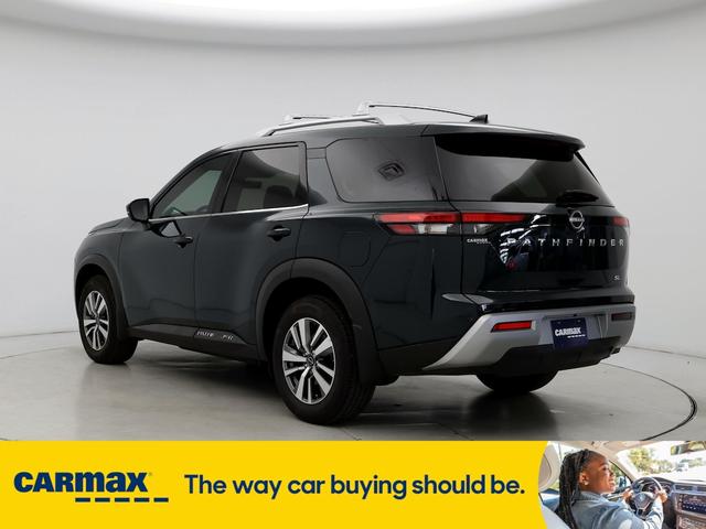 2023 nissan pathfinder sl