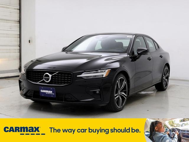 2021 volvo s60 t5 r-design