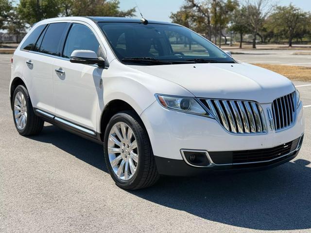 2013 lincoln mkx base