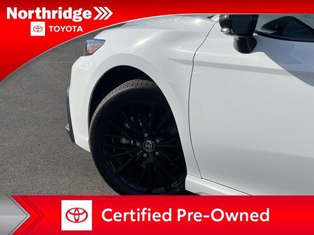 2022 toyota camry nightshade edition hybrid