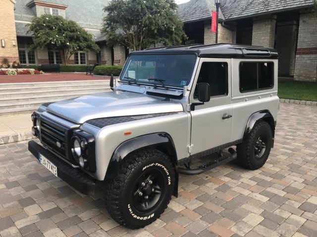 1986 land rover defender 90, off frame restoration, runs great