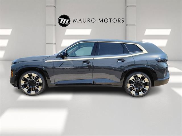 2023 bmw xm base