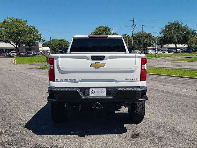 2022 chevrolet silverado 2500 custom