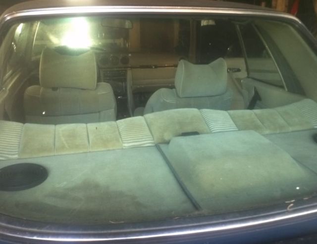 vintage mercedes 350 slc v8