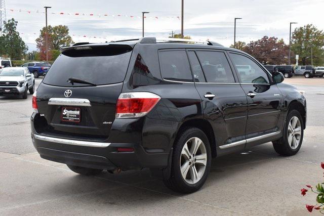2013 toyota highlander limited
