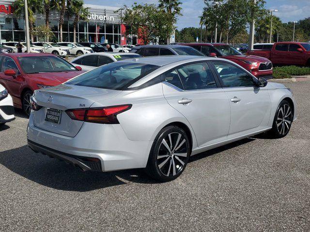 2022 nissan altima 2.5 sr