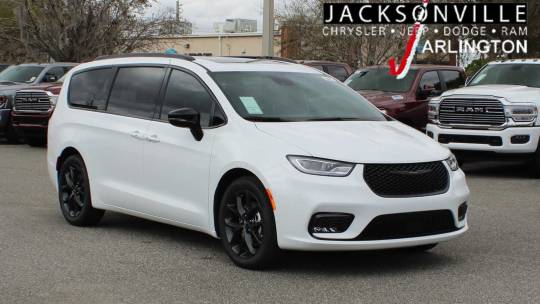 2024 Chrysler Pacifica