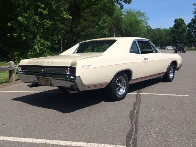 1966 buick skylark base hardtop 2-door 4.9l