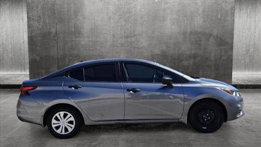 2021 nissan versa s