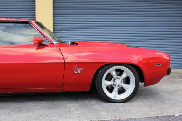 1969 chevrolet camaro resto mod 800 miles red coupe 355 automatic